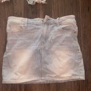 American eagle skirt